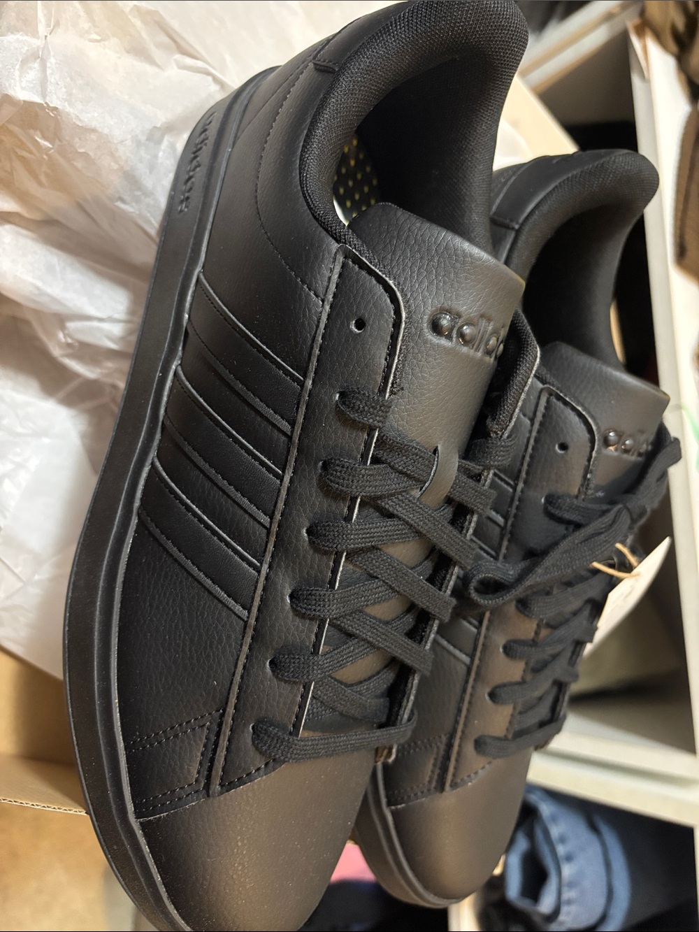 Adidas Men's Black Grand Court 2.0